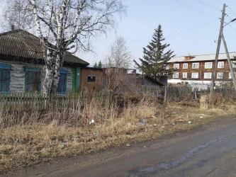 Продается  нежилое здание, площадью 52,5 кв. м  и  земельный участок, площадью 709 кв. м, Красноярский край, г. Енисейск, ул. Крупской, дом 7